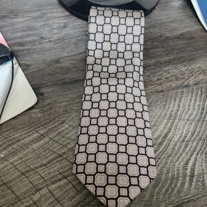 U4 - Kuppenheimer Vintage Tie